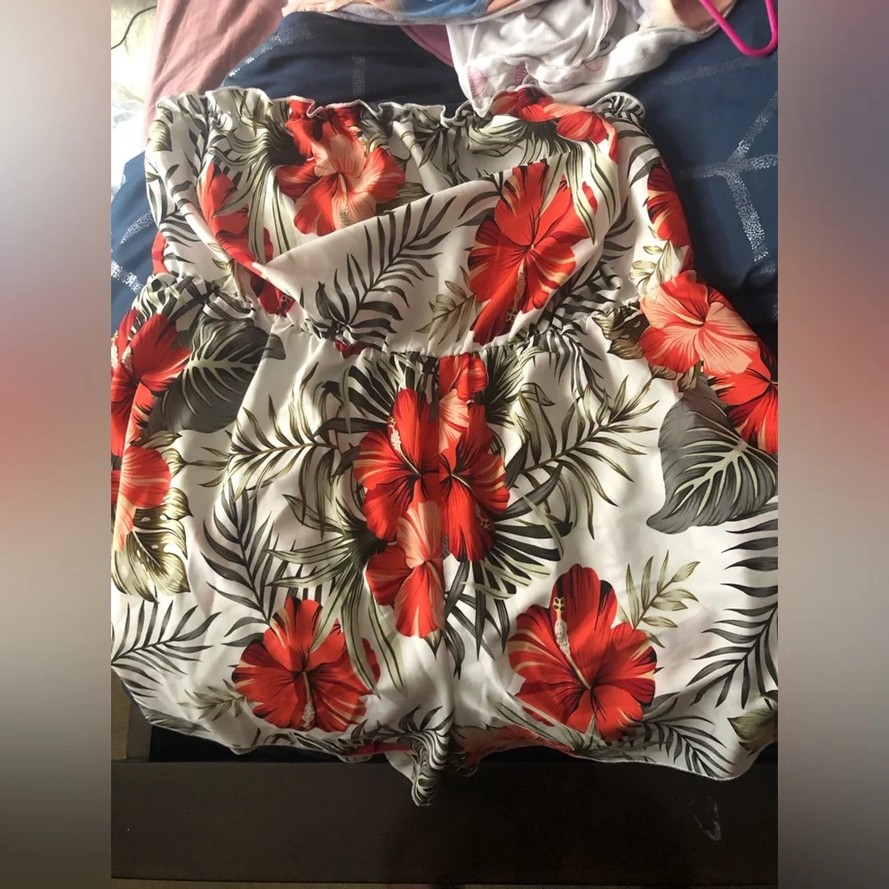 Shein plus romper - Picture 3 of 3